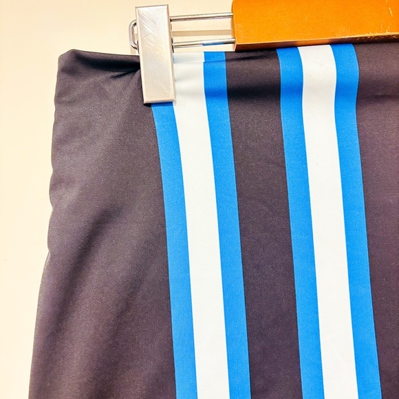 VOLT DESIGN Multicolor Reversible Striped Pencil Skirt | Large * - Picture 3 of 10